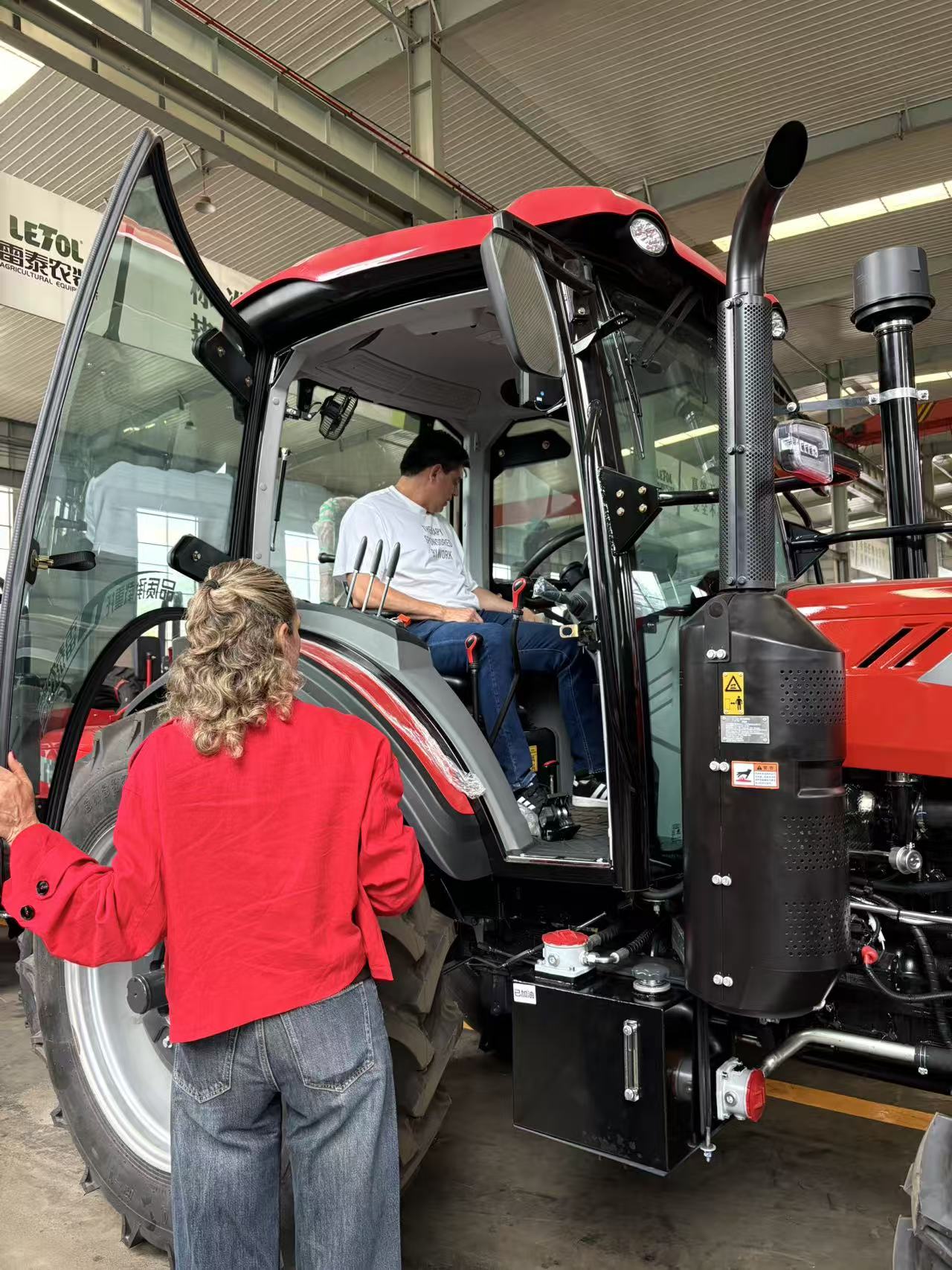Everglory Machinery rozširuje globálne portfólio strojových zariadení, predstavuje nové vysokovýkonné kolesové nakladače série DX pre celosvetové trhy infraštruktúry a poľnohospodárstva